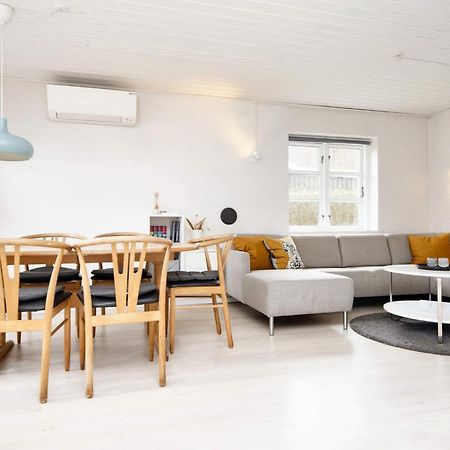 6 Person Holiday Home In B Rkop 宝可波 外观 照片